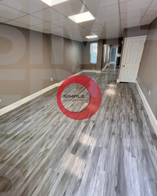 Photo - Large House 3-bedroom, 3.5 bathroom