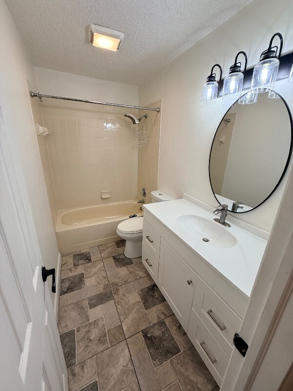 Photo - 1301 Bond St