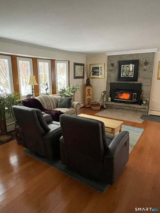 Photo - 51 W Lake Ave