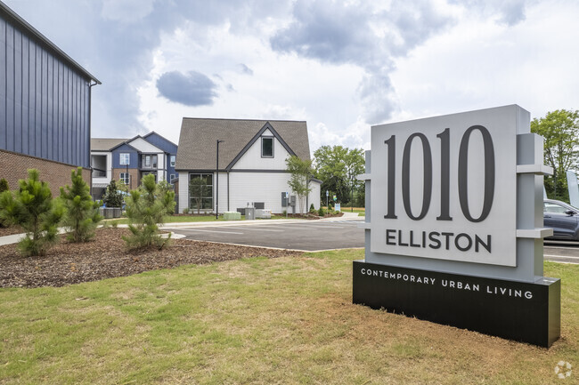 1010 Elliston