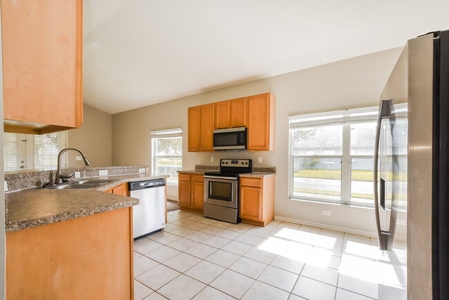 Photo - 3337 Bellingham Dr