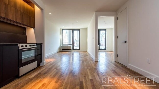 Photo - Duffield Street
