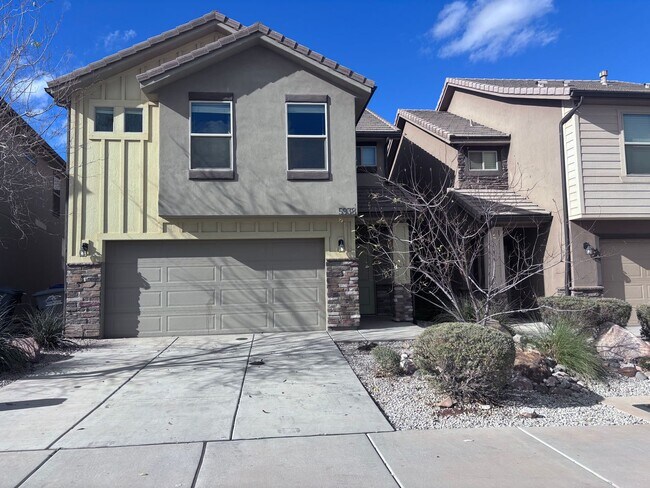 Building Photo - 4bd | 2.5 Bath | 2 Car Detached Desert Canyon Townhome Now Available