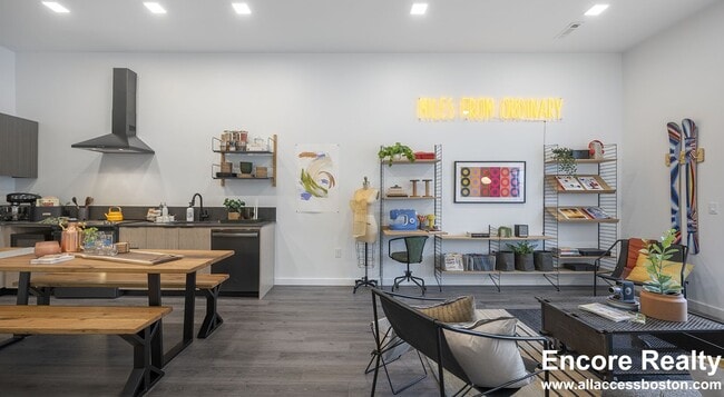 Photo - 15 Aberdeen St Unidad #B