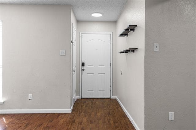 Photo - 710 Peach Ct