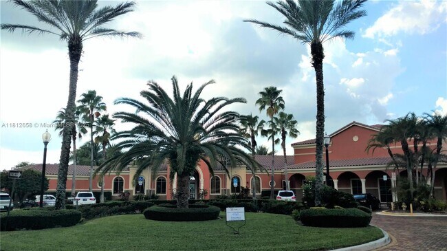 Photo - 4402 SW 160th Ave Condo Unit 932