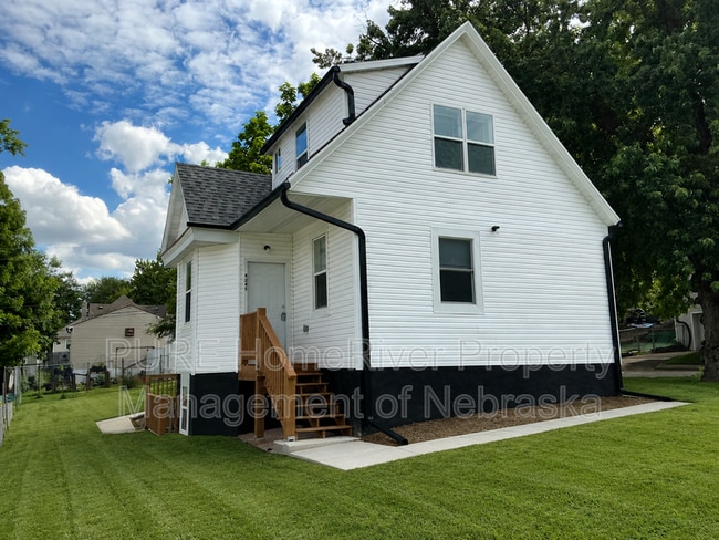 Building Photo - 4245 Burdette St