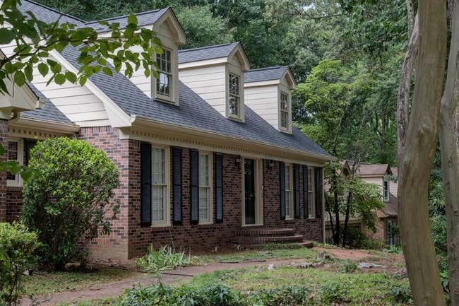 Photo - 2858 Livsey Dr
