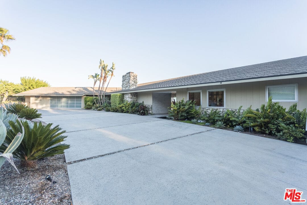 Photo - 1230 Shadow Hill Way