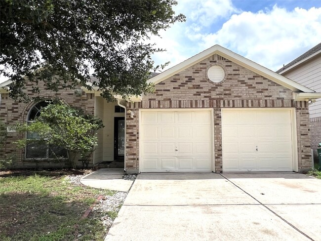 Photo - 442 Pinewood Ridge Dr
