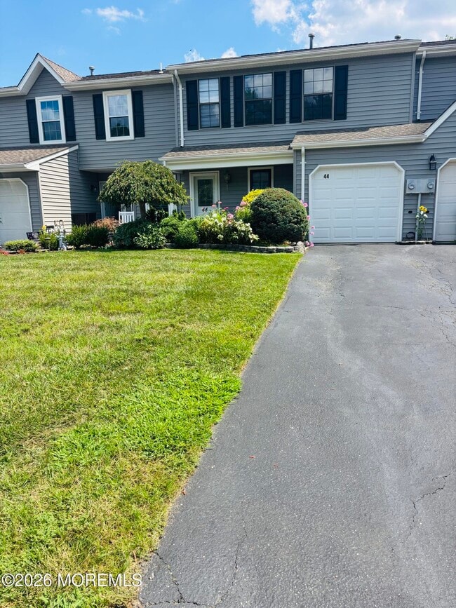 44 Mariners Cove