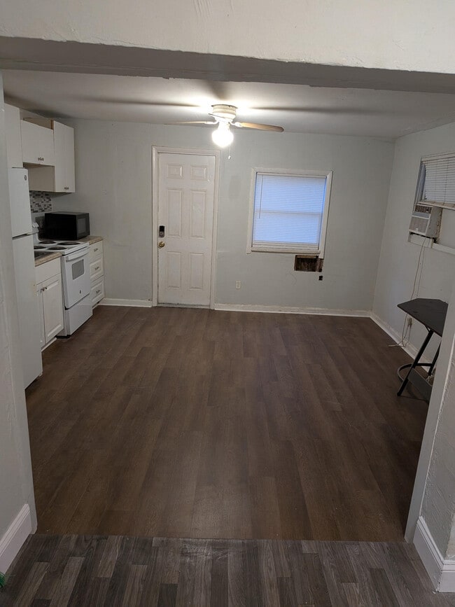 Photo - 1537 SW 44th Ave Unit B