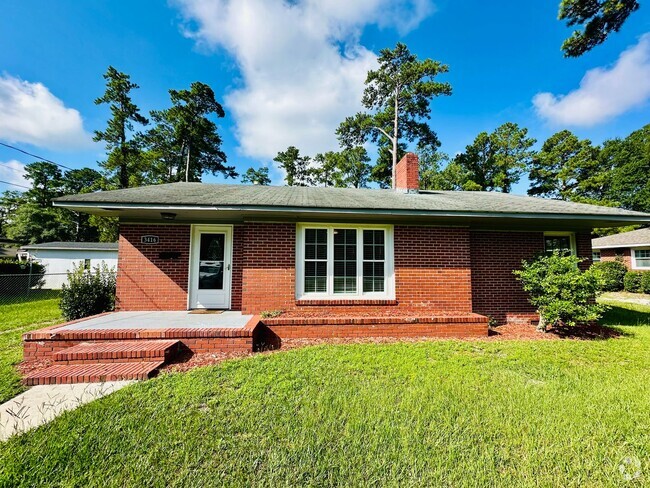 Building Photo - WILSHIRE BLVD - 4 Bedroom - minutes to UNC... Rental