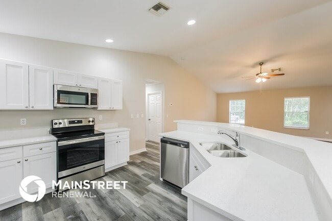 Photo - 3317 57th St W