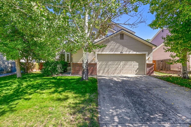 Building Photo - $3,095.00, 3-bed, 3.5-bath with bonus room...