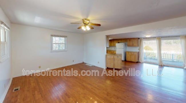 Photo - 1051 Upward Rd