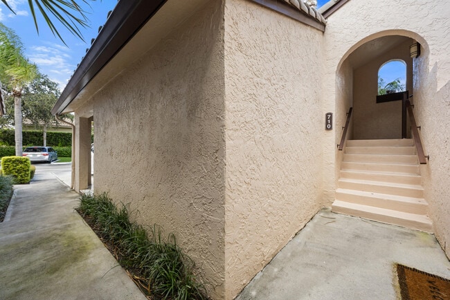 Photo - 210 Captains Walk Unit 710