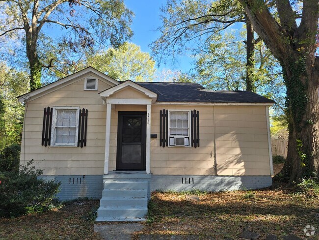 Building Photo - Forest Acres Rental