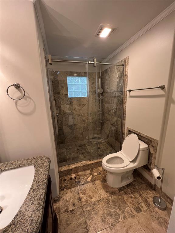 Photo - 18214 Kings Row