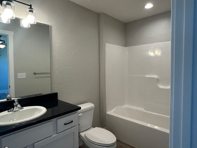 Photo - 3781 W Freeman St