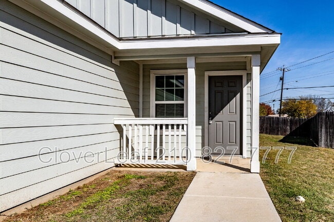 Photo - 302 Pradera Cove