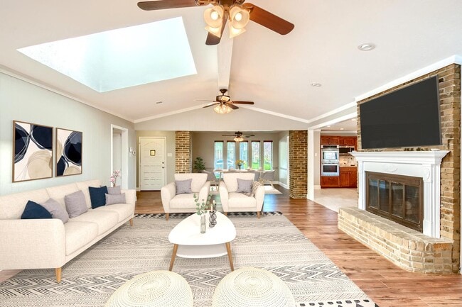 Sensational Prestonwood home with outdoor pool & cabana