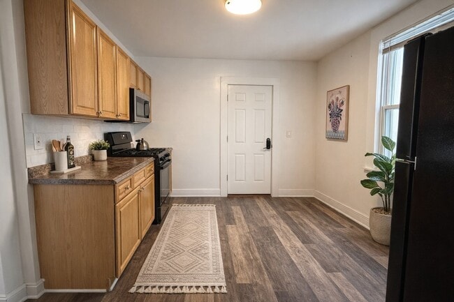 Building Photo - 9 Washington St Unit 1