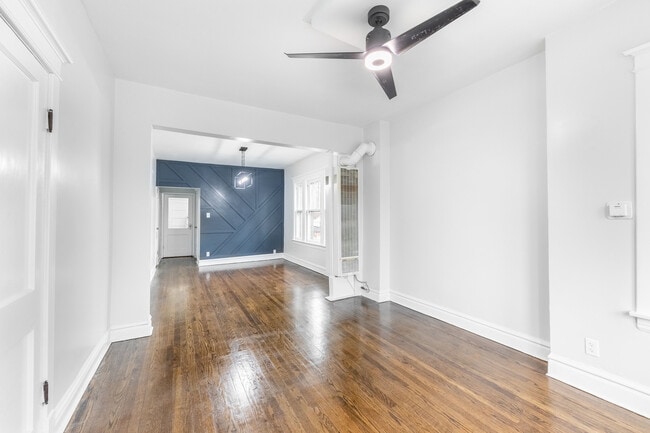 Photo - 3000 S Homan Ave Unidad 2