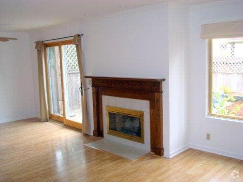 Building Photo - 13 Freedom Pl Rental