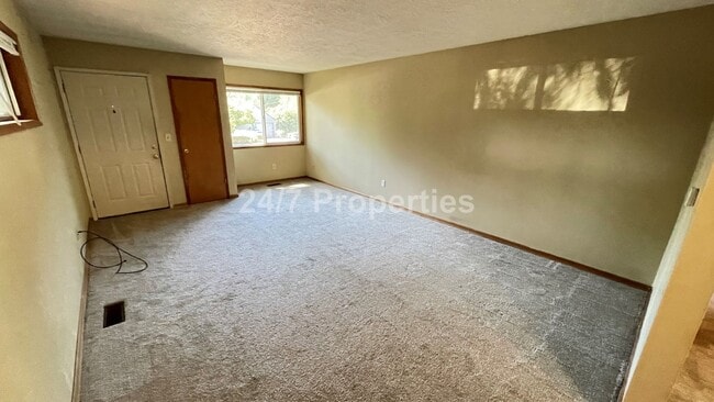 Photo - 2024-1130MF Unidad 1130