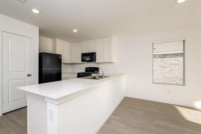 Photo - 9612 NW 125th St