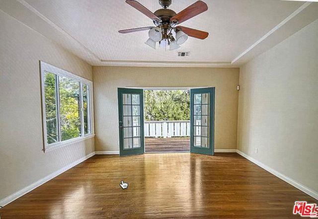 Photo - 1552 Crater Ln