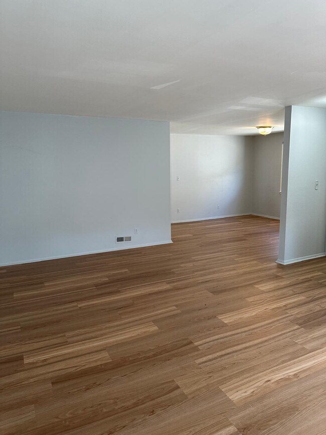 Photo - 12 Colonial Dr Unidad 2