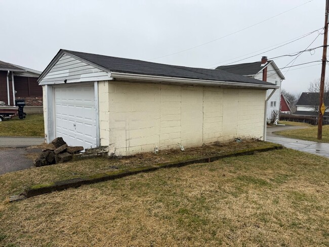 Photo - 914 Lawrence St Unit 914 Lawrence St Upper Monongahela PA 15063