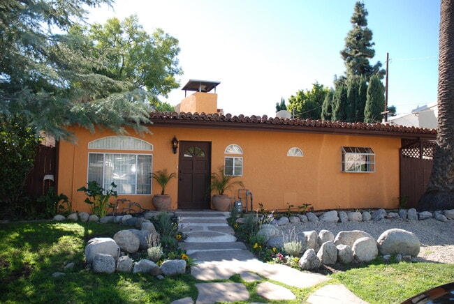 Building Photo - 15236 Hesby St Rental