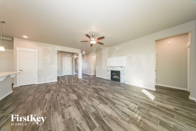 Photo - 2020 Sara Vista Dr