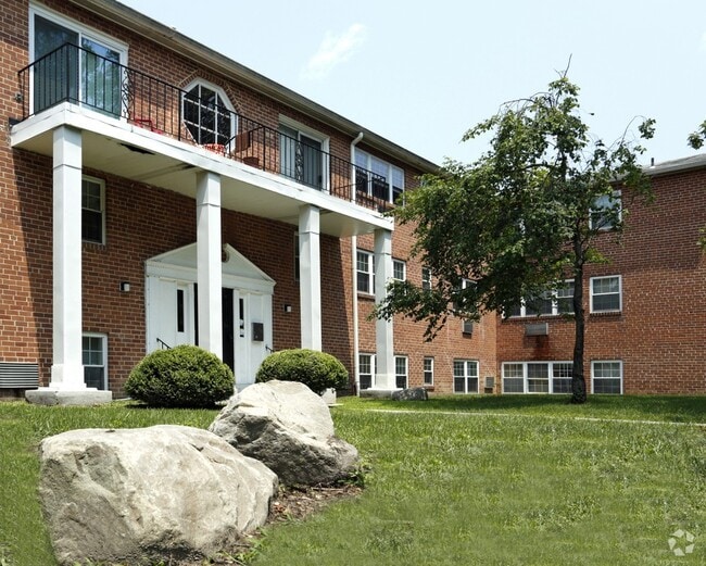 The Residences at Whitehall
