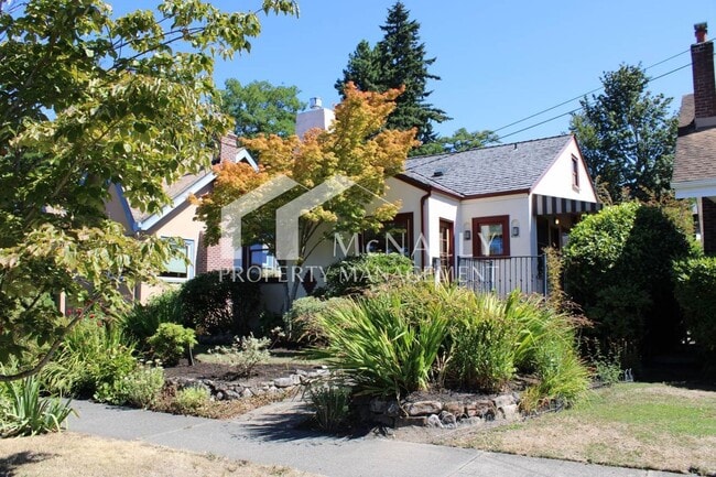 Building Photo - 508 N 11th St