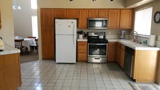 Photo - 3558 Glenridge Ave