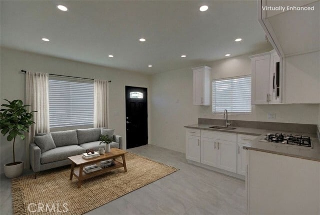 Building Photo - 14604 Cohasset St