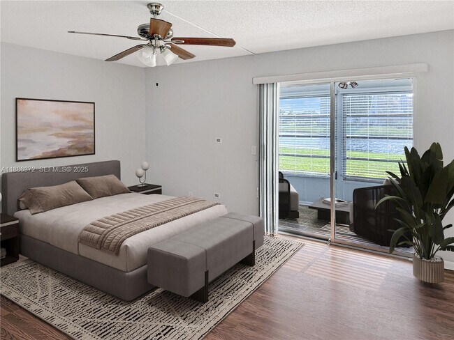 Photo - 1072 Cornwall D Unit 1072