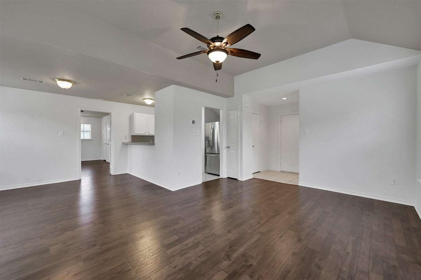 Photo - 1139 Lovett St