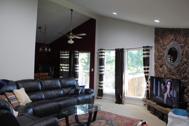 Photo - 12939 NE 195th Pl