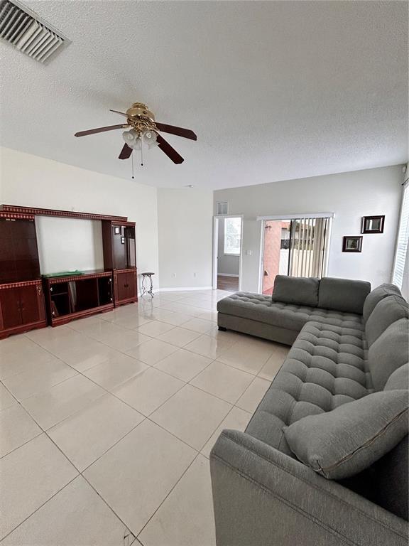 Photo - 5727 Vista Linda Dr