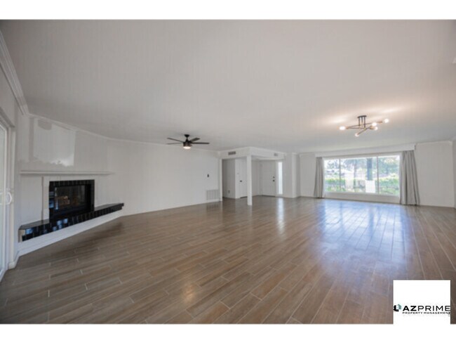 Photo - Stunning 3/2.5 Phoenix Home - Private Pool...