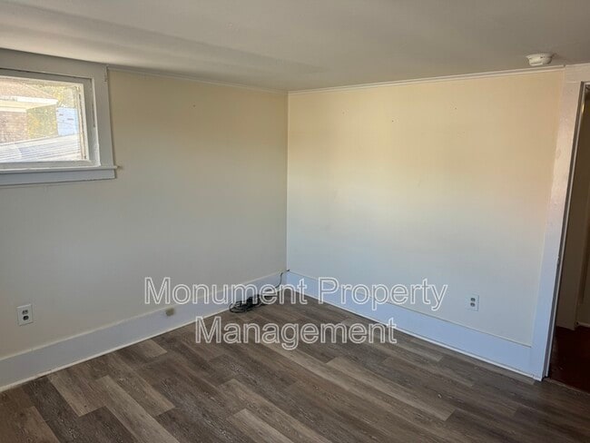 Photo - 10 E Church St Unit A