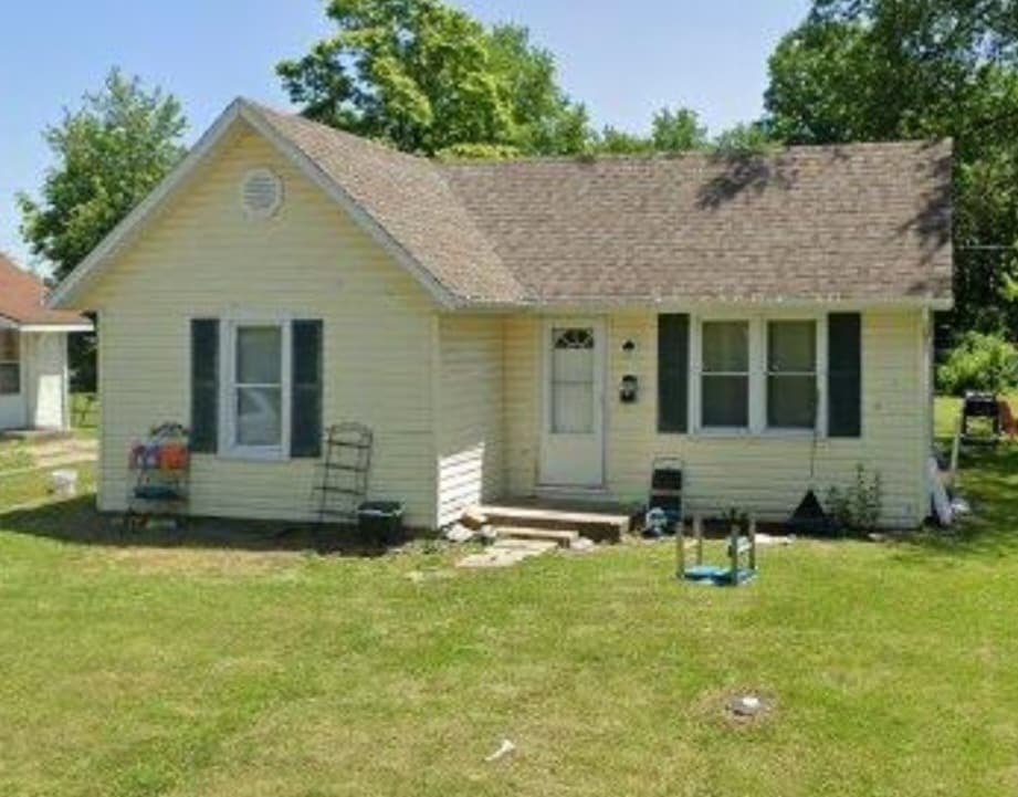 Photo - 1502 N Olive St House