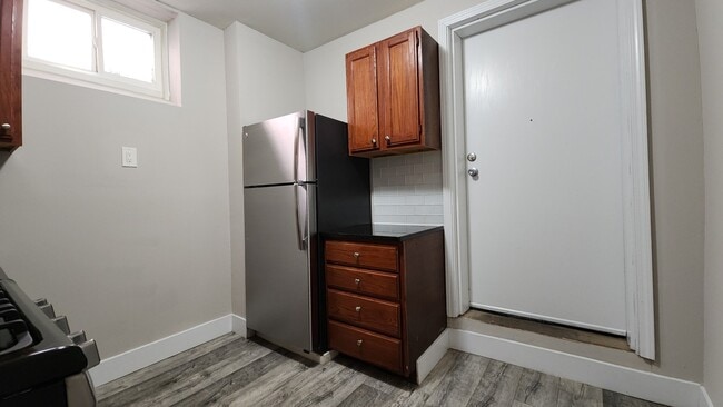 7512 Cromwell Dr Unit Lower Level
