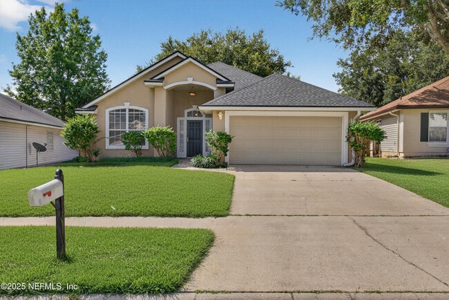 Photo - 2821 Cross Creek Dr