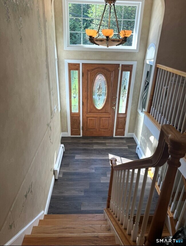 Photo - 131 Old Elm Rd